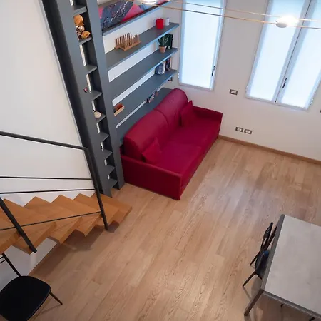 Ihost Center Studio - Uberti 11 아파트